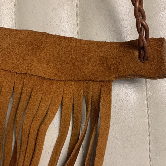 Handmade New Leather Choker with Pearls - Picture 10 of 13